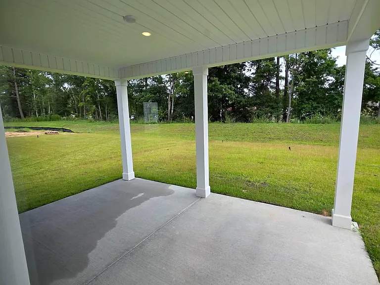 327 Kindred Spirits Dr — Photo 31