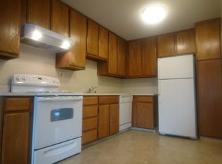 522 Almer Rd APT 4, Burlingame, CA 94010