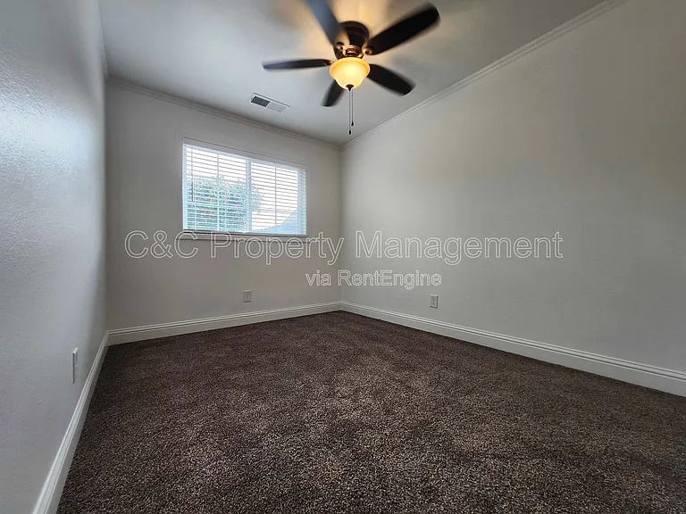 2546 W Victor Ct #102 — Photo 6