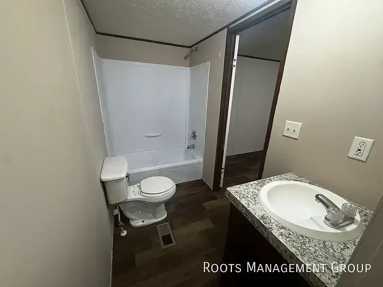 123 N Brenda St #123NB — Photo 7