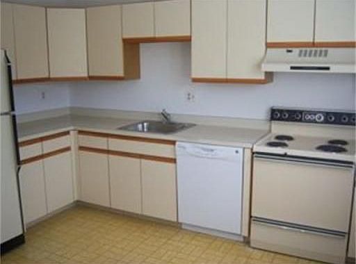 4th image of 4 Halsey Way #25B