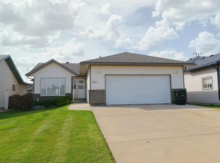 5913 52nd Ave, Barrhead, AB T7N 1N6