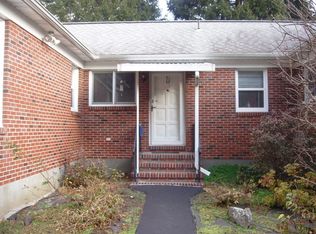 393 Old Pawling Rd, Pawling, NY 12564