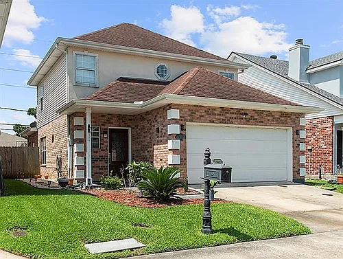 1001 Chateau Lafitte Dr W Photo 1