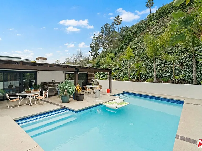 3135 Chandelle Rd — Photo 27