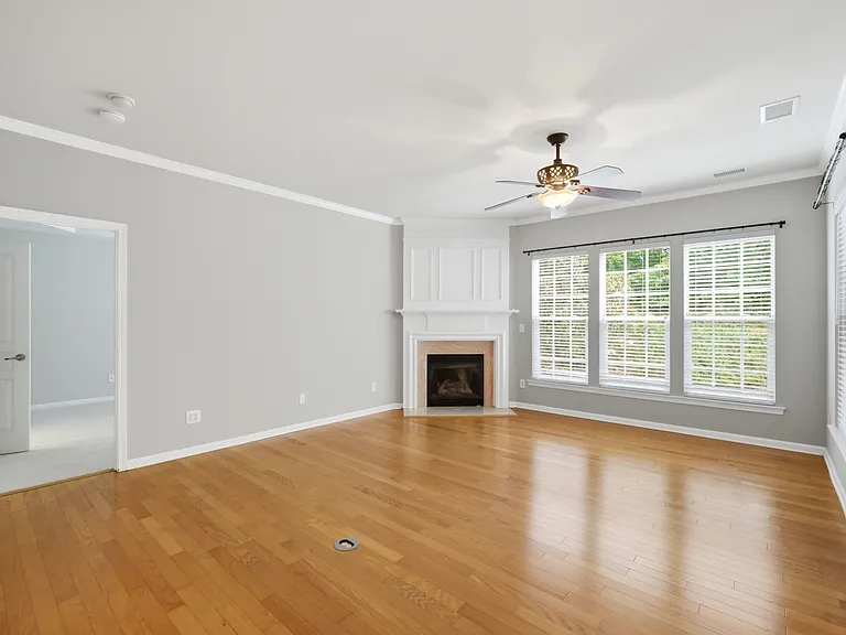 2147 Ashley River Rd — Photo 16