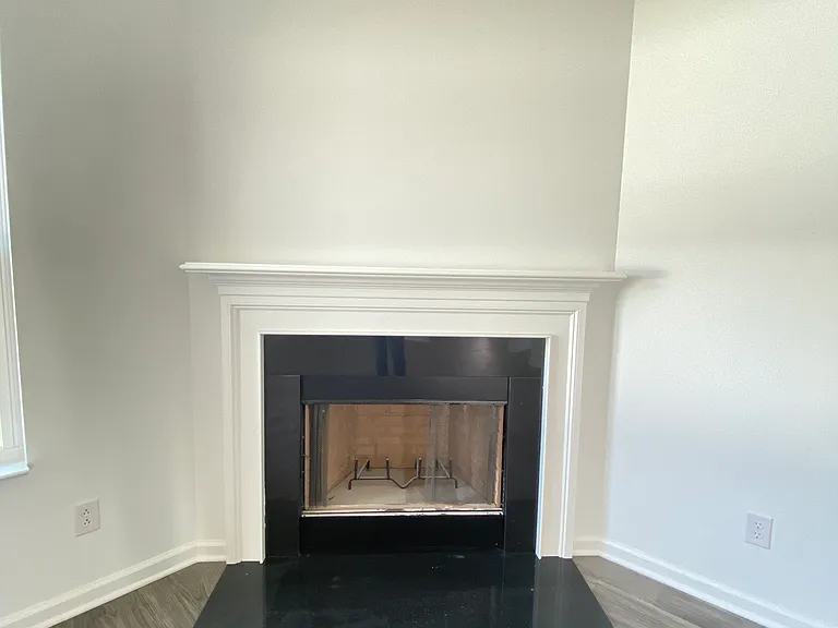 4289 Ashworth Ln — Photo 31