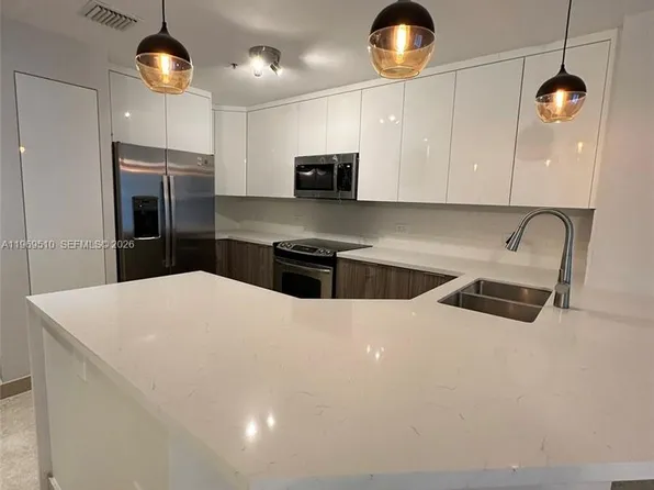 801 Brickell Key Blvd APT 809, Miami, FL 33131