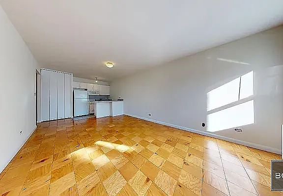 4th image of 1470 1st Ave APT 2H