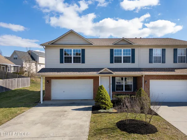 2122 Gatehouse Ln, Powell, TN 37849