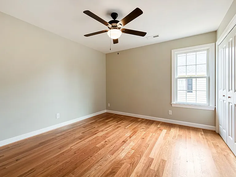 235 College Park Dr — Photo 35