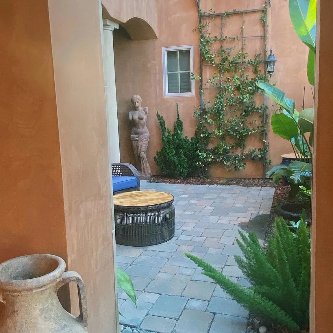 10793 N Whitney Ave — Photo 3