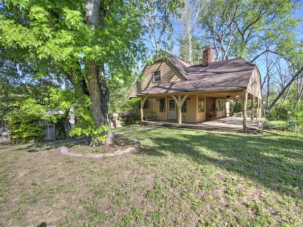 4224 E Lost Bridge Rd, Decatur, IL 62521