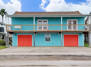 1308 Blue Heron St, Bayou Vista, TX 77563