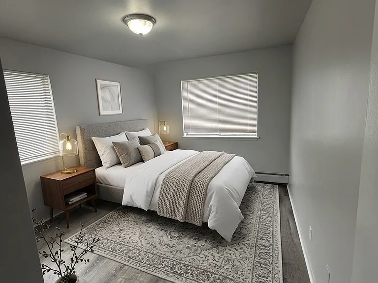 Juniper Square — Photo 11