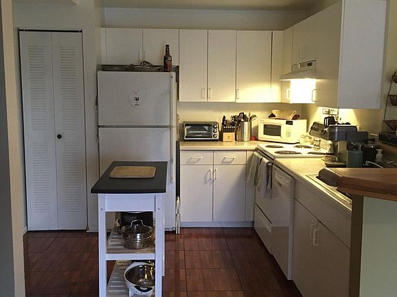 3rd image of 6976 SW 39th St APT G303