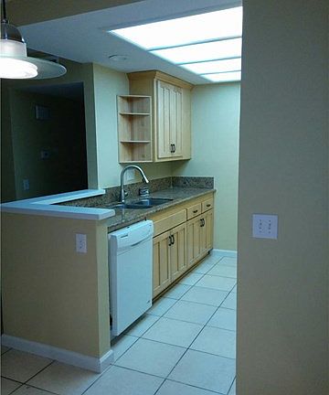 4th image of 149 W 6th St APT 47