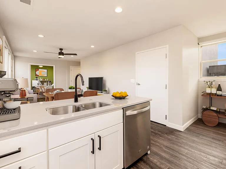 924 S 2nd St #3 — Photo 14