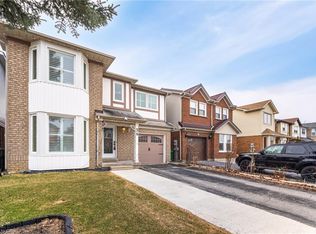 34 Chipmunk Cres, Brampton, ON L6R1B3