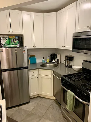 Rented by CNYC Apartments | media 22