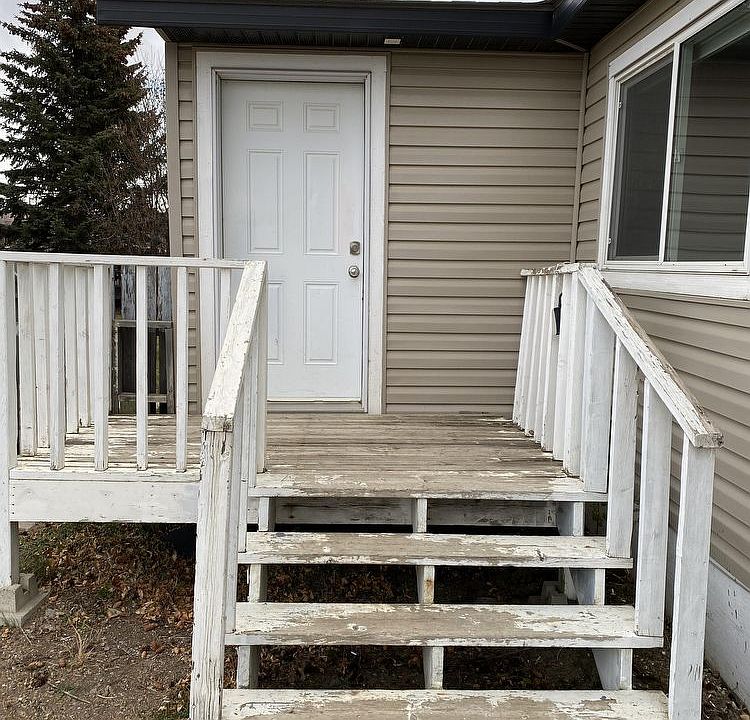 1st image of 10153 101st St