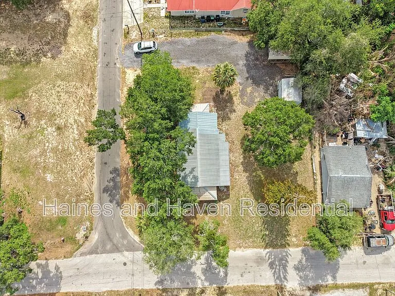 120 Chesney Blvd — Photo 3