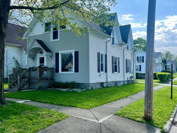 445 N Monroe St, Lapeer, MI 48446