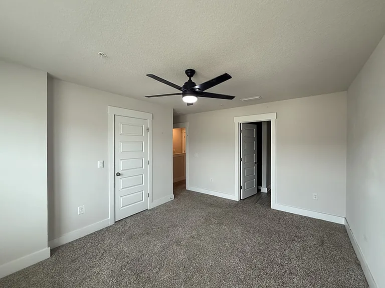9502 Nature Creek Cir — Photo 6