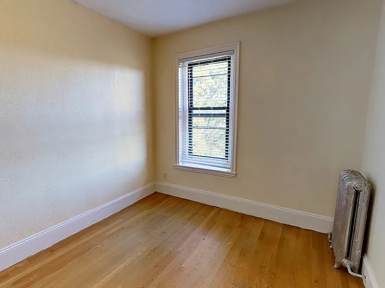 86 Hammond St #4 — Photo 13