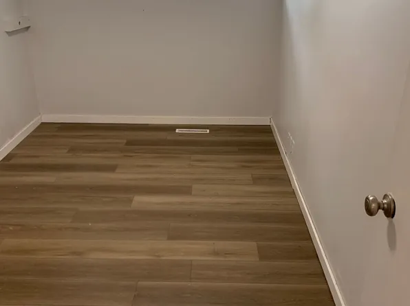 1630 Macpherson Ave, Regina, SK S4S 4C9