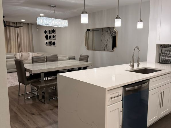 3393 Carambola Cir S