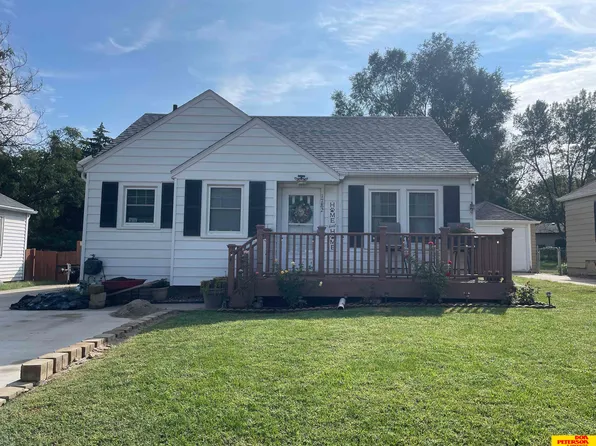 1782 N Linden St, Wahoo, NE 68066