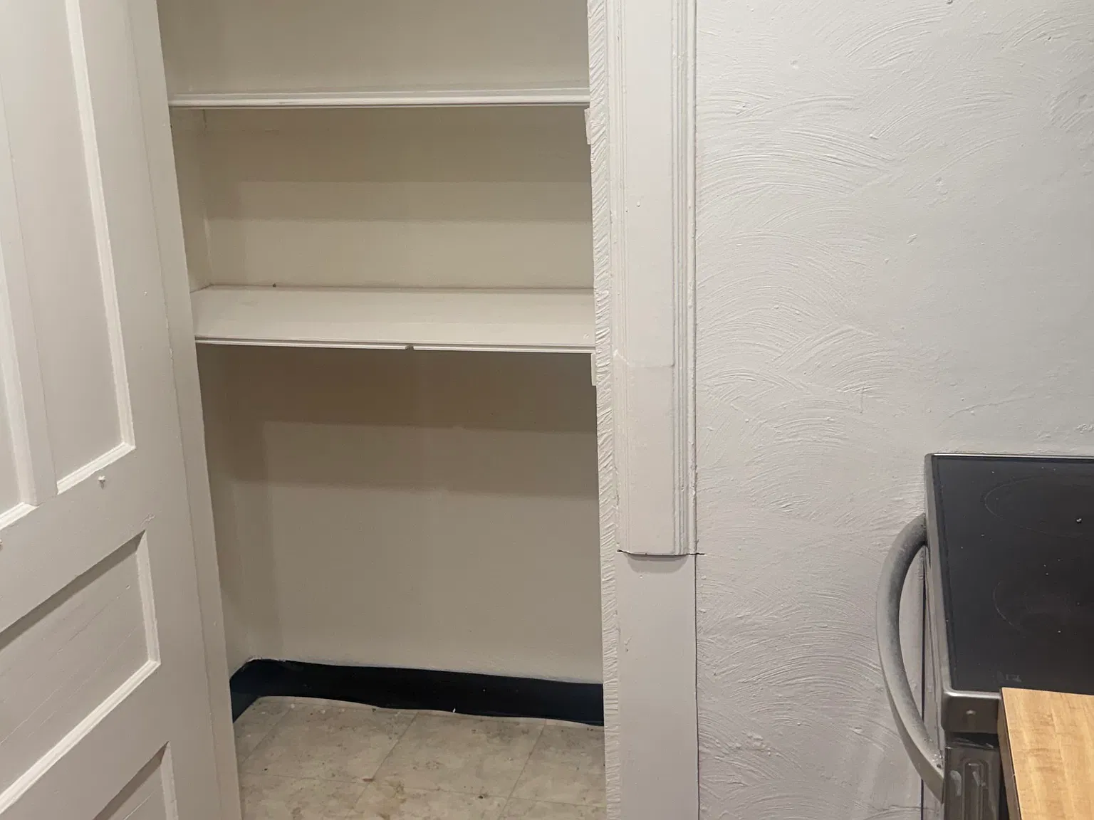2 bed, $1,375 — Photo 2