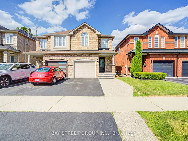 1833 Hobson Dr — Photo 1