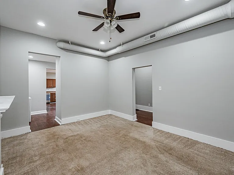 2822 Q St — Photo 15