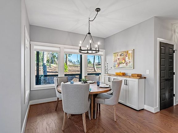 5th image of 320 Bridge Rd