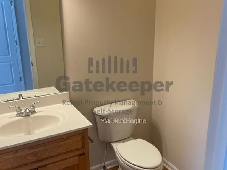 309 Hambrick Park — Photo 11