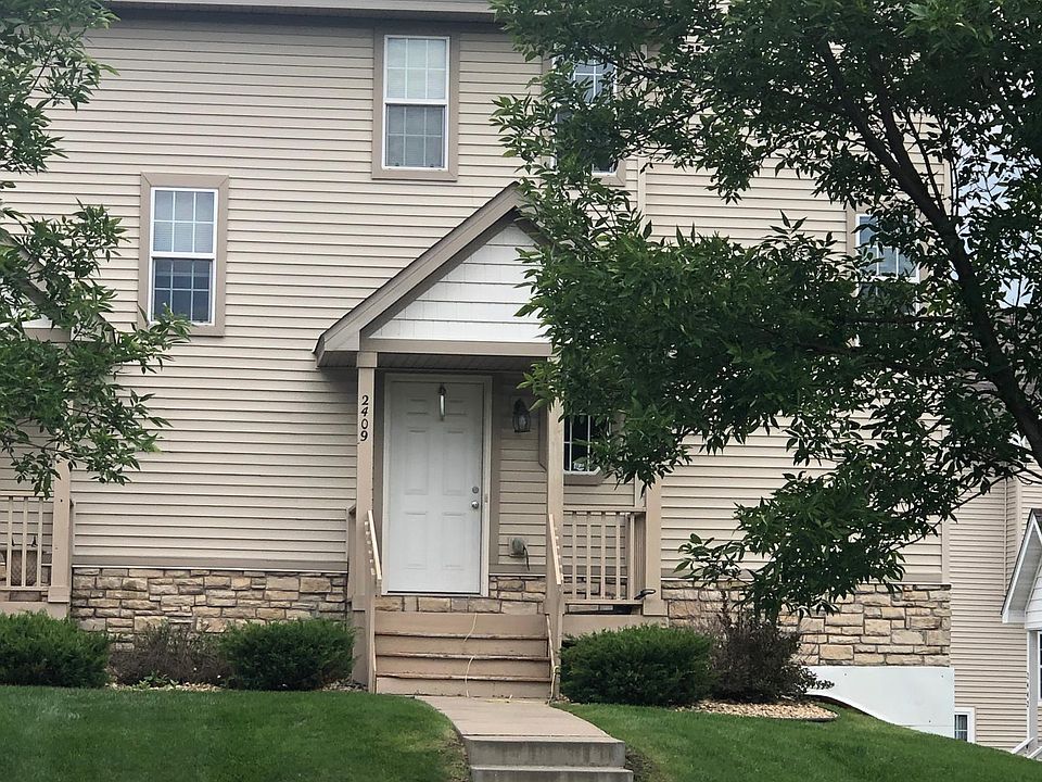 Front of townhouse