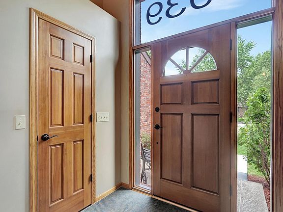 4th image of 3939 Stockwell Ct