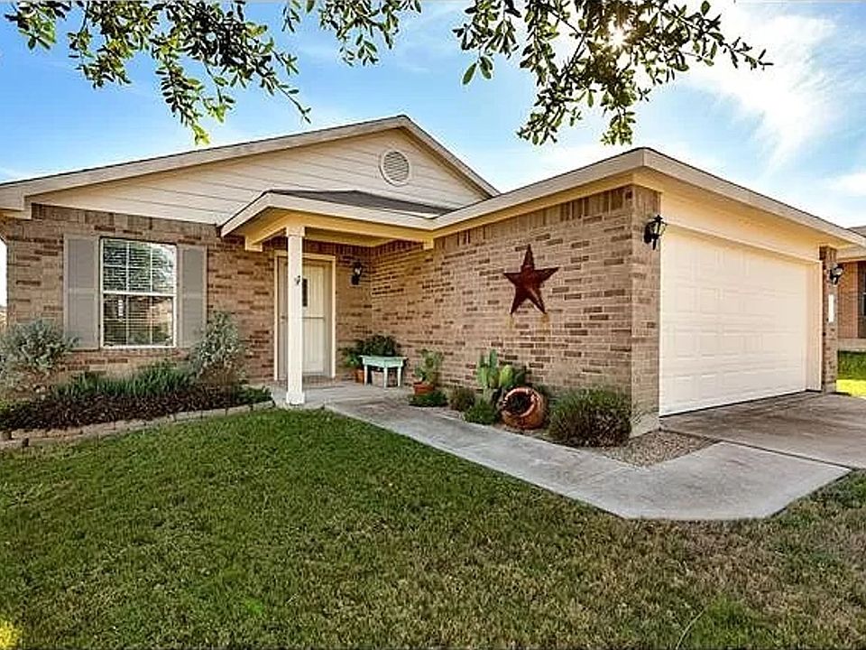 1st image of 2298 Green Meadows Ln