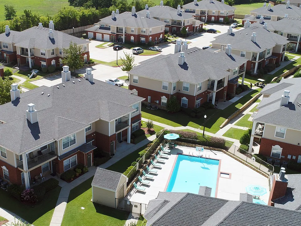 Stone Creek Apartments