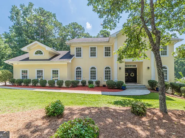 5950 Sequoia Ln, Douglasville, GA 30135