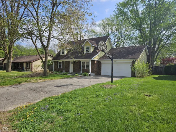 24 Sleepy Hollow Dr, Westfield, IN 46074