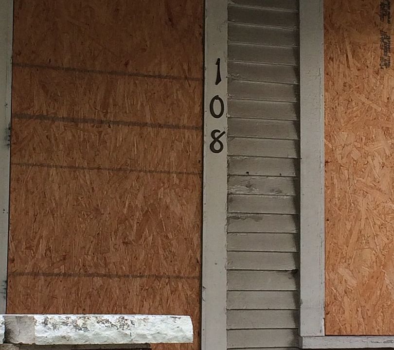 2nd image of 108 W Central Ave