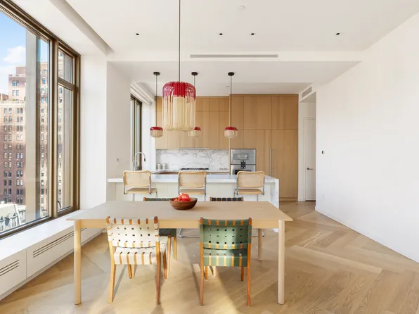 500 West 25th Street image 5 of 16