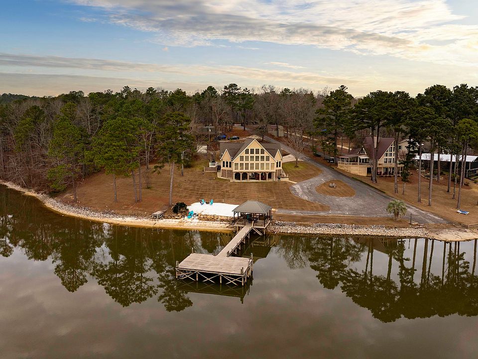 1st image of 360 Frankies Rd