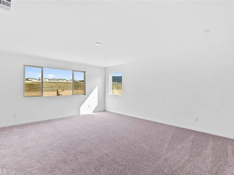 34036 Burcham Ln — Photo 27
