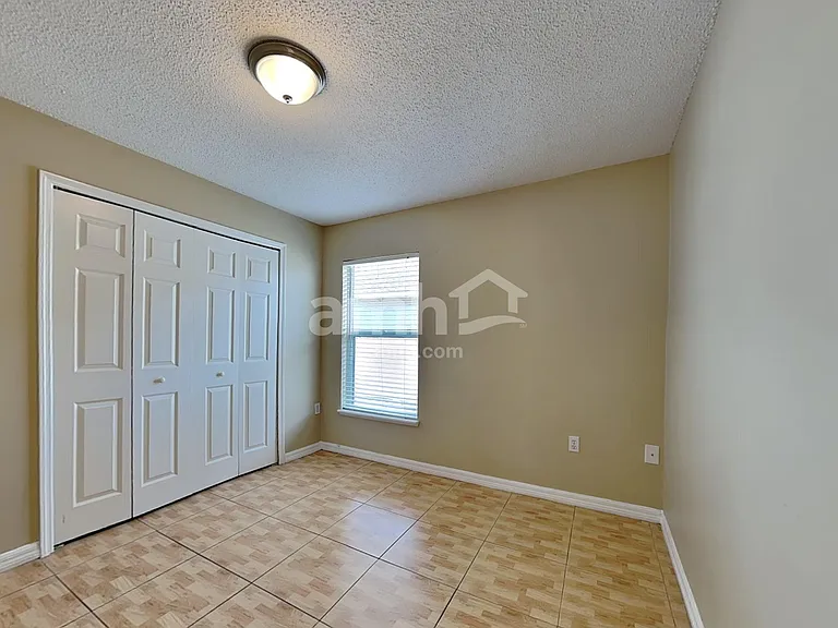 1718 Westminster Trl — Photo 19