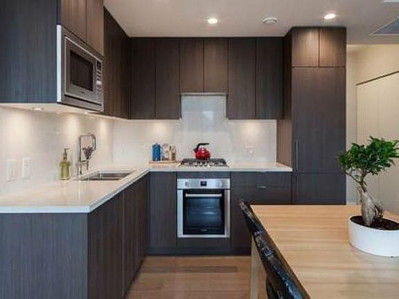 5th image of 2888 Cambie St #621