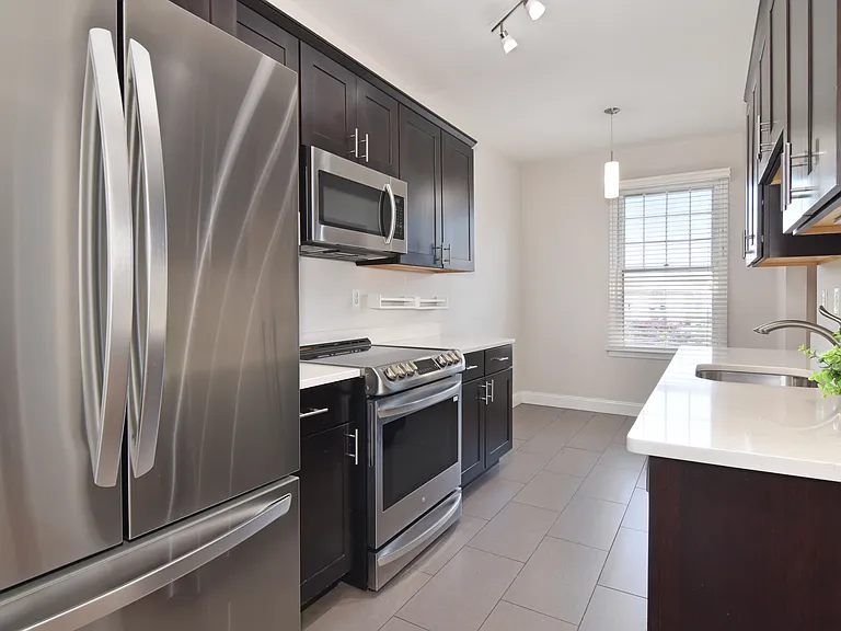 152 Broadway #15 — Photo 14